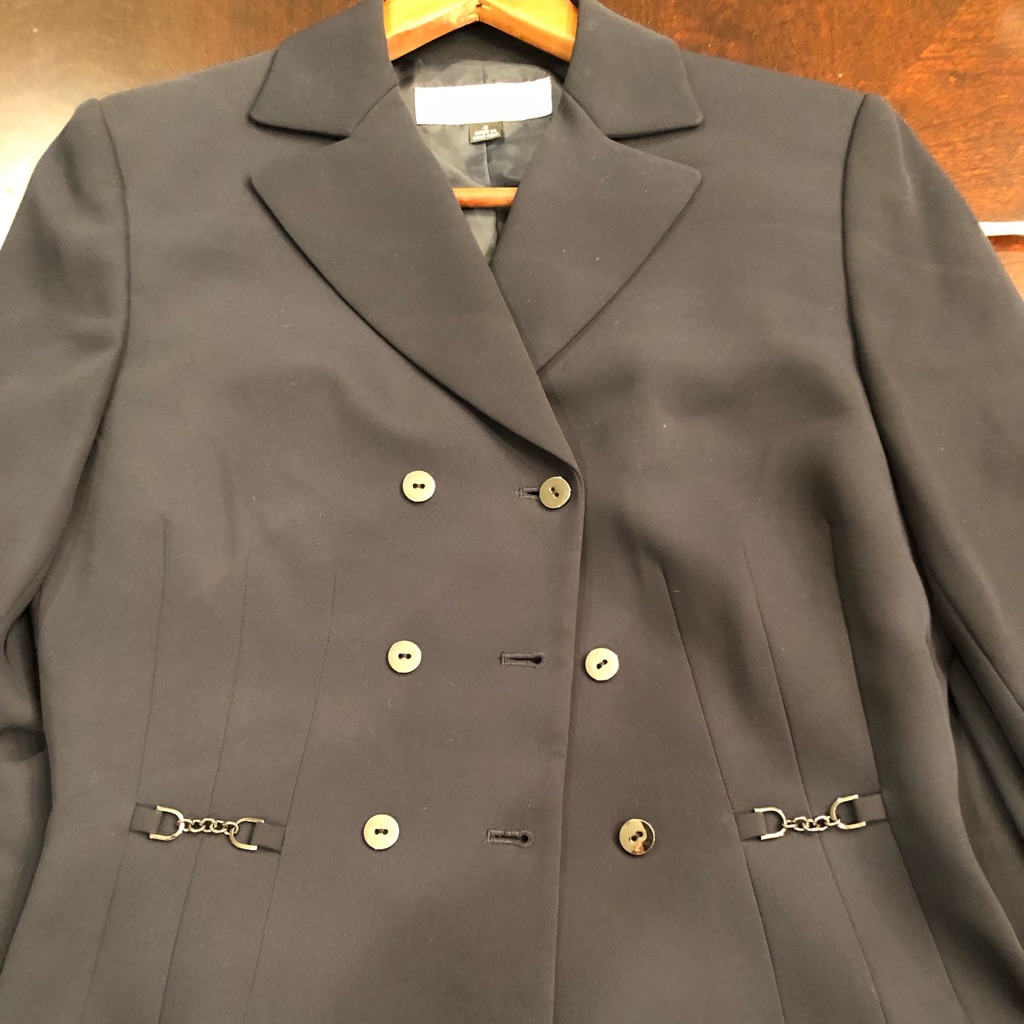Tahari Two Piece Suit In A Navy Blue. Perfect Condition.